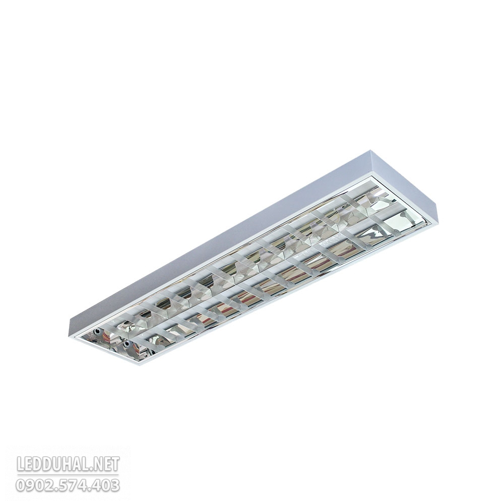 Máng Đèn Phản Quang Lắp Nổi 3x28W - TDN328